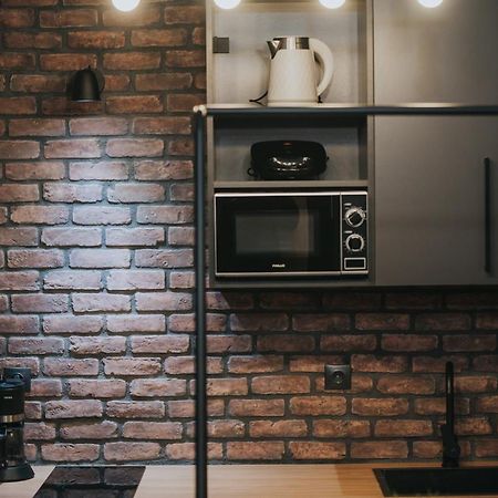 New Modern Ground Floor Apartment By The Sea Thessaloníki Ngoại thất bức ảnh