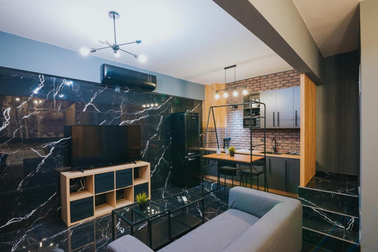New Modern Ground Floor Apartment By The Sea Thessaloníki Ngoại thất bức ảnh